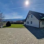 Jacuzzi, Bbq & Ev Plug - 5br Villi With Garden ヴィラ