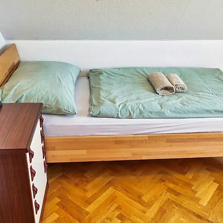Villa Vili Vila Limbuš