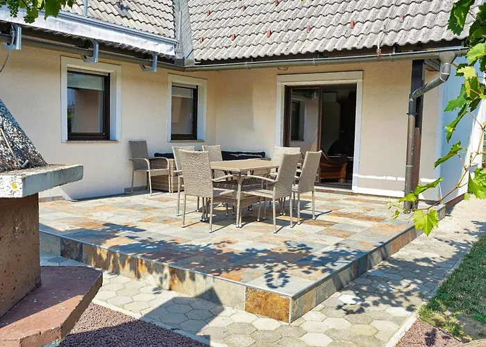 - Jacuzzi, Bbq & Ev Outlet