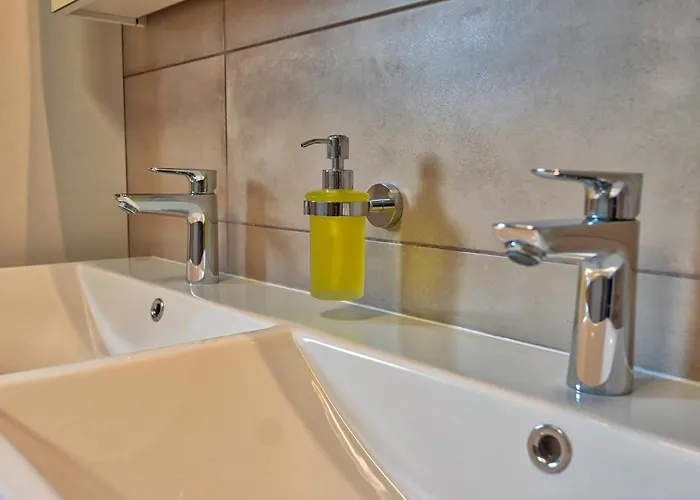 - Jacuzzi, Bbq & Ev Outlet Limbus