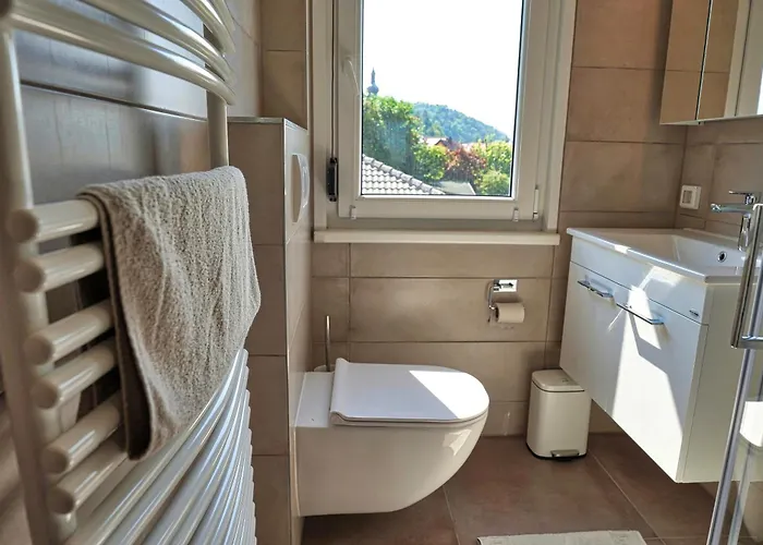 - Jacuzzi, Bbq & Ev Outlet Vila Limbuš