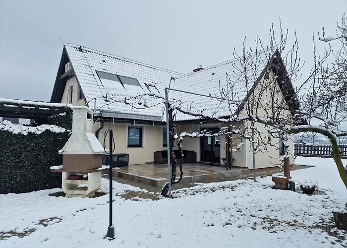 Villa - Jacuzzi, Bbq & Ev Outlet Limbus