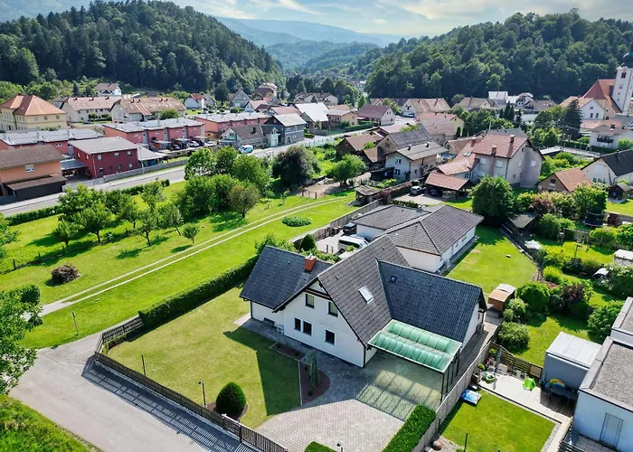 Vila - Jacuzzi, Bbq & Ev Outlet *